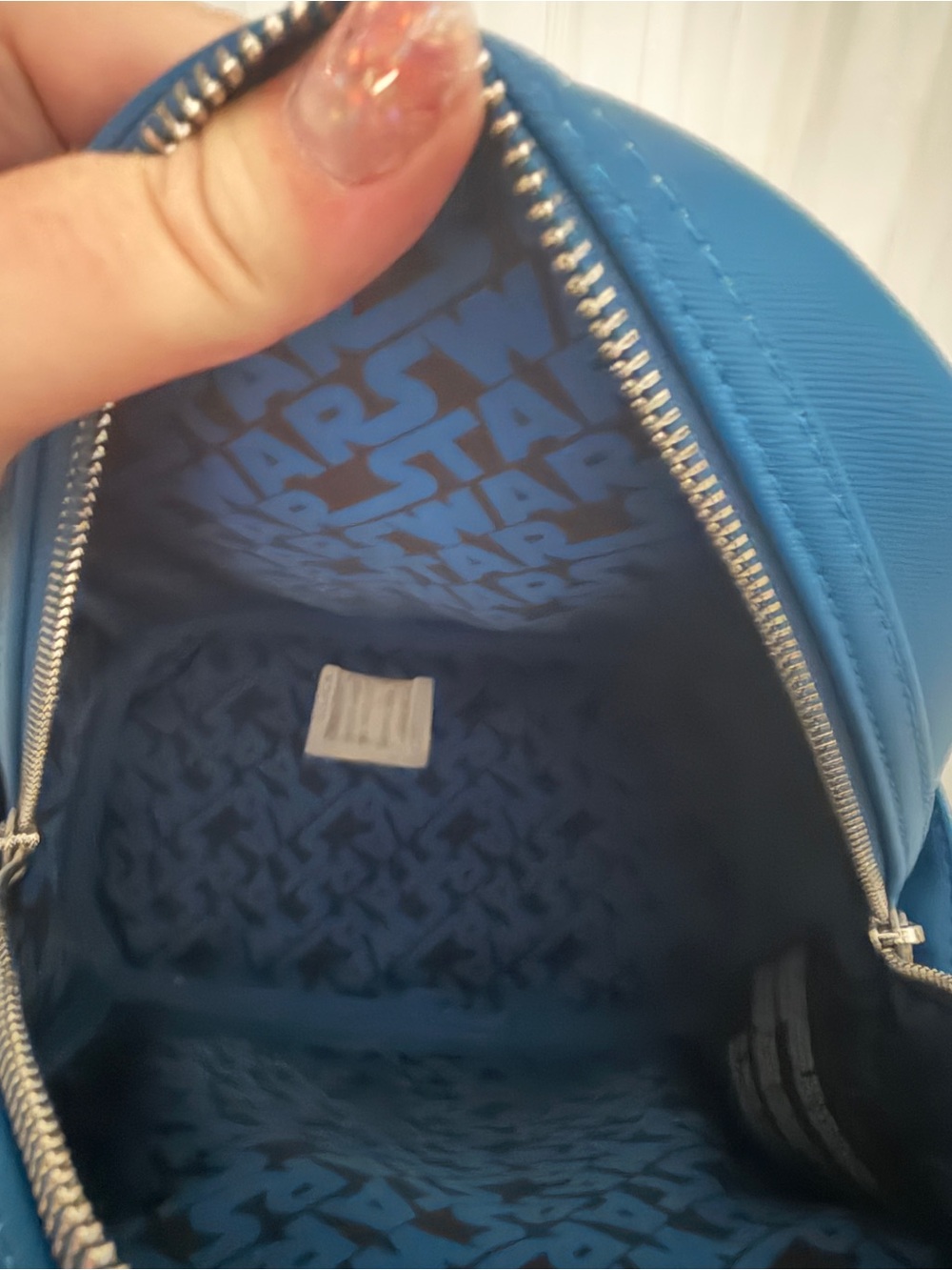 Star Wars Loungefly Backpack - Picture 3 of 4